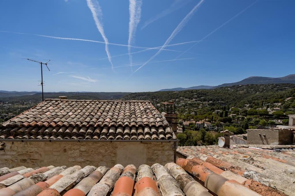 Chambre Atypique Dans Cafe Healthy Saint-Paul-de-Vence Exterior foto